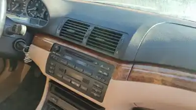 Veículo de Sucata bmw serie 3 berlina (e46) 316i do ano 2002 alimentado 19-4e-1