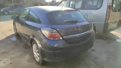 Sloopvoertuig opel astra gtc enjoy van het jaar 2004 aangedreven z14xep