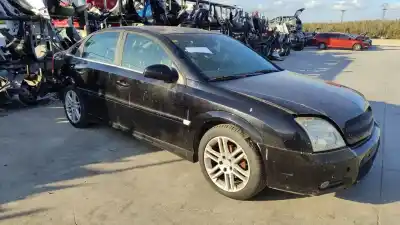 Sloopvoertuig opel vectra c berlina comfort van het jaar 2002 aangedreven z22se