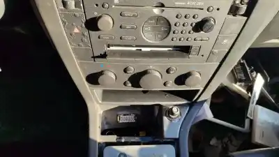 Sloopvoertuig opel vectra c berlina comfort van het jaar 2002 aangedreven z22se