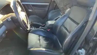 Sloopvoertuig OPEL VECTRA C BERLINA  van het jaar 2002 aangedreven Z22SE