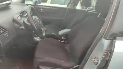 Sloopvoertuig citroen c4 coupé (la_) 1.6 hdi van het jaar 2001 aangedreven 9hy