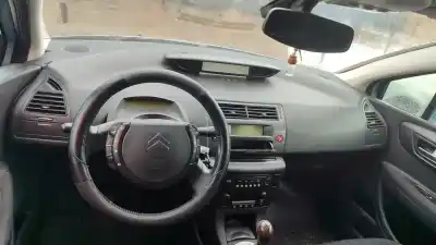 Sloopvoertuig citroen c4 coupé (la_) 1.6 hdi van het jaar 2001 aangedreven 9hy