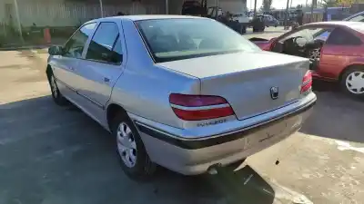 Sloopvoertuig peugeot 406 berlina (s1/s2) srdt pack van het jaar 1998 aangedreven rhz