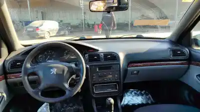 Sloopvoertuig peugeot 406 berlina (s1/s2) srdt pack van het jaar 1998 aangedreven rhz