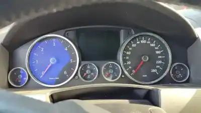 Sloopvoertuig volkswagen touareg (7l6) tdi v6 +motion van het jaar 2006 aangedreven 