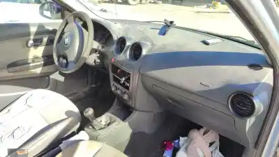 Veículo de Sucata seat ibiza (6l1) cool do ano 2001 alimentado asy