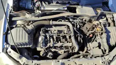 Veículo de Sucata opel combo tour enjoy 94 cv / 69 kw do ano 2001 alimentado 