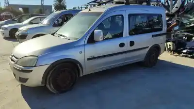 Veículo de Sucata opel combo tour enjoy 94 cv / 69 kw do ano 2001 alimentado 