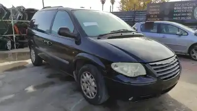 Verschrottungsfahrzeug chrysler voyager (rg) 2.5 crd se grand voyager des jahres 2001 angetrieben vm07c