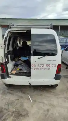 Здавання транспортного засобу peugeot partner (s2) combi plus року 2001 потужний 