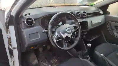 Sloopvoertuig dacia duster ii comfort van het jaar 2001 aangedreven h5ff408