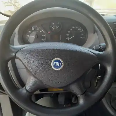 Veículo de Sucata fiat                                               scudo combi                                                                                                                                                                                                                                                2.0 jtdm do ano 2007 alimentado rhk