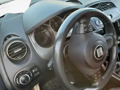 Утилизация автомобиля seat altea (5p1) arena года 2004 питание bkd