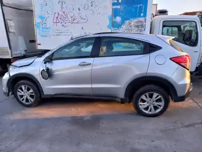 Vehicul casat honda hr-v (..) elegance al anului 2001 alimentat n16a3