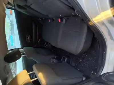 Vehicul casat honda hr-v (..) elegance al anului 2001 alimentat n16a3