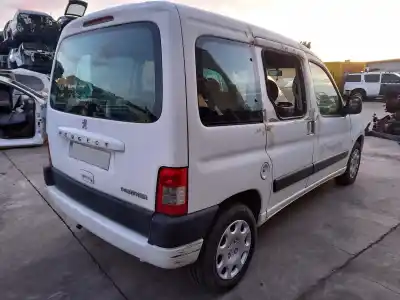 Veicolo di demolizione peugeot partner (s2) combi plus dell'anno 2006 alimentato rhy