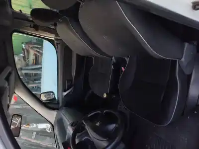 Veicolo di demolizione peugeot partner (s2) combi plus dell'anno 2006 alimentato rhy