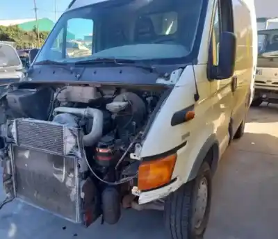Veículo de Sucata IVECO DAILY III CAJA/CHASIS 35 C 15 do ano 2001 alimentado 814043C