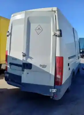 Veículo de Sucata iveco daily iii caja/chasis 35 c 15 do ano 2001 alimentado 814043c