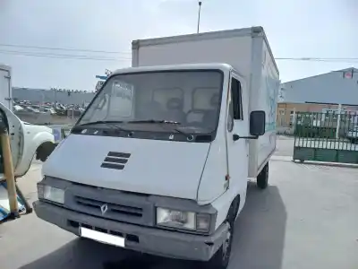 Здавання транспортного засобу RENAULT MASTER  року 1998 потужний S9U