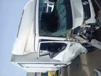 Sloopvoertuig renault maxity fg 150.35/45 150 cv / 110 kw van het jaar 2017 aangedreven zd30