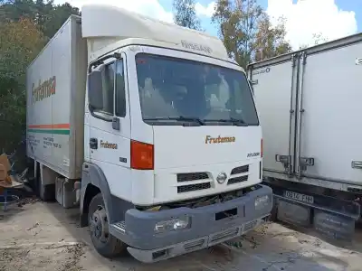 Veículo de Sucata nissan atleon nissan atleon do ano 2004 alimentado bd30