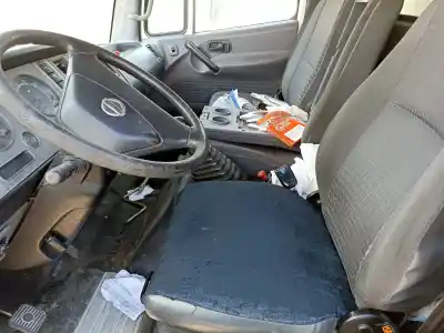 Veículo de Sucata nissan atleon nissan atleon do ano 2004 alimentado bd30