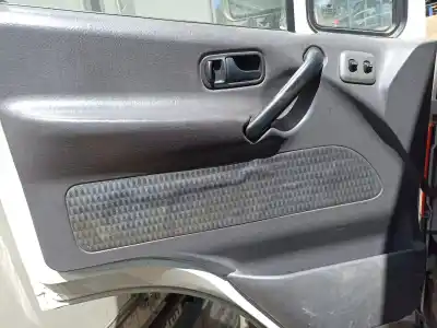 Veículo de Sucata nissan atleon nissan atleon do ano 2004 alimentado bd30