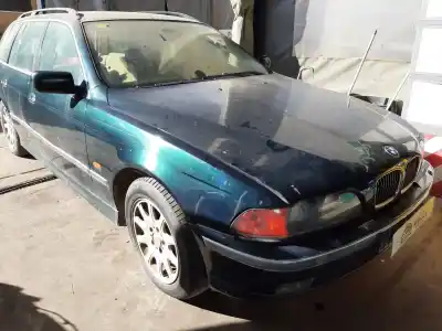 Veículo de Sucata bmw serie 5 touring (e39) 540i do ano 2001 alimentado m62b44