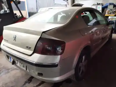 Veículo de Sucata peugeot 407 st confort do ano 2001 alimentado rhr
