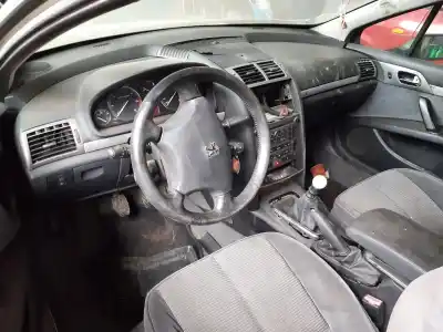 Veículo de Sucata peugeot 407 st confort do ano 2001 alimentado rhr