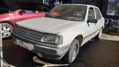 Veículo de Sucata peugeot 309 vital do ano 1992 alimentado k2d