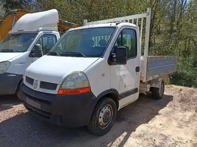 Vehicul casat RENAULT MASTER II PHASE 2 CAJA CERRADA 2.5 dCi Diesel CAT al anului 2004 alimentat G9U754