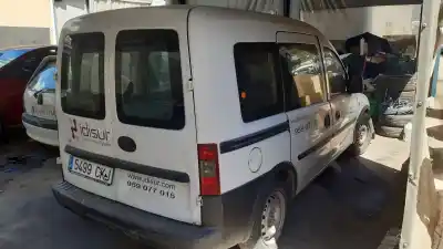 Veículo de Sucata opel combo familiar do ano 2001 alimentado y17dtl