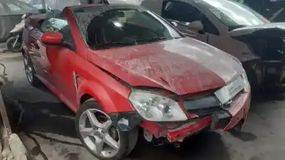 Veículo de Sucata opel tigra twintop (x04) 1.4 (r97) do ano 2001 alimentado z14xep