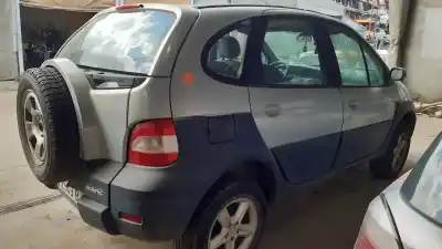 Scrapping Vehicle renault scenic rx4 (ja0) 2.0 16v dynamique of the year 2001 powered f4r744