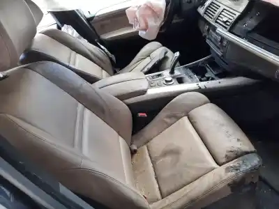 Scrapping Vehicle BMW X5 (E70) xDrive30d of the year 2001 powered M57306D3