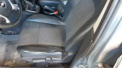 Veículo de Sucata chevrolet captiva 2.0 vcdi ls do ano 2010 alimentado z20sd