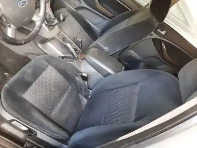 Здавання транспортного засобу ford c-max (cb3) ghia року 2001 потужний kkda