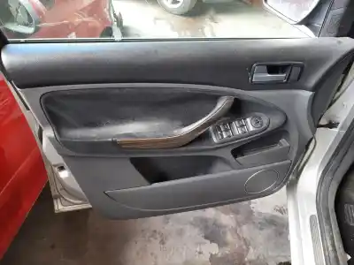 Здавання транспортного засобу ford c-max (cb3) ghia року 2001 потужний kkda