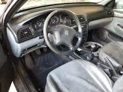 Scrapping Vehicle peugeot 406 berlina (s1/s2) sr of the year 2001 powered lfy