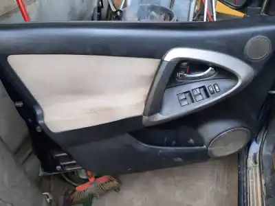 Veicolo di demolizione toyota rav 4 (a3) sol dell'anno 2001 alimentato 2ad