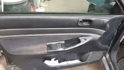 Veículo de Sucata audi a4 berlina (b5) 1.8 do ano 2001 alimentado adr