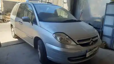 Veicolo di demolizione citroen c8 2.2 hdi 16v premier ii dell'anno 2001 alimentato 4hw