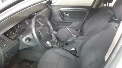 Sloopvoertuig renault laguna iii expression van het jaar 2008 aangedreven k9k780