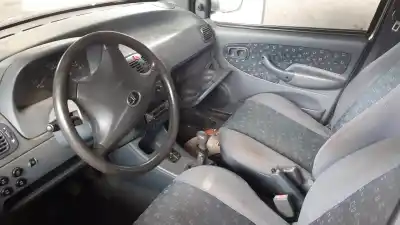 Vehicul casat tata indica idi al anului 2001 alimentat 475idt 14