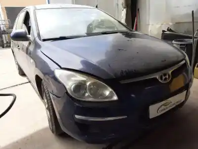 Scrapping Vehicle hyundai i30cw classic of the year 2001 powered g4fc