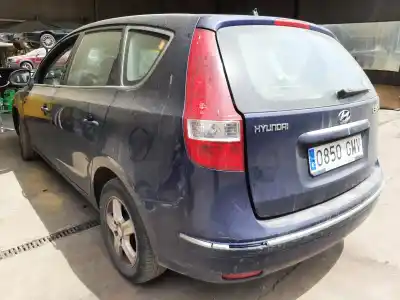 Scrapping Vehicle hyundai i30cw classic of the year 2001 powered g4fc