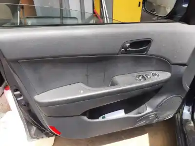 Scrapping Vehicle hyundai i30cw classic of the year 2001 powered g4fc